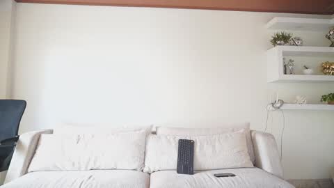 Sebastian online show from October 19, 8:24 pm