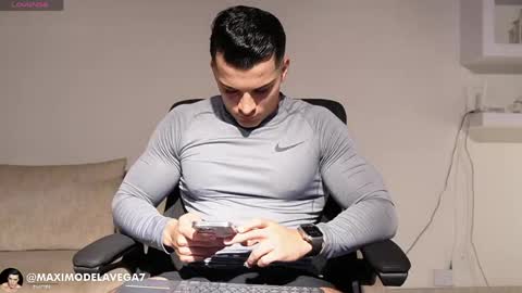 Sebastian online show from May 4, 11:22 pm