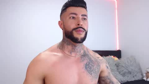 Snapshot of maximus_golden chatting on September 13, 5:54 am Independent Model online show from September 13, 5:54 am