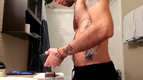Maximus Demitrious online show from June 6, 11:32 pm