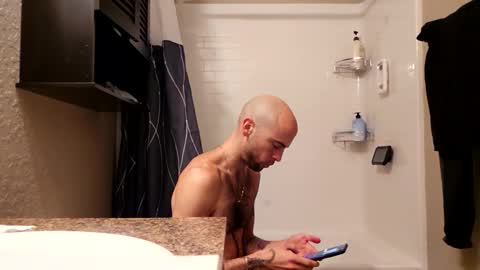 Maximus Demitrious online show from January 18, 12:19 am