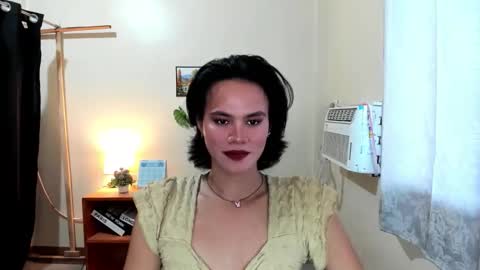 maxine_fucks online show from February 4, 12:25 am