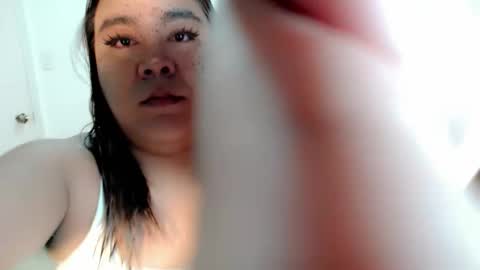 Snapshot of maxine_sucks chatting on September 19, 11:25 am Maxine Sucks online show from September 19, 11:25 am