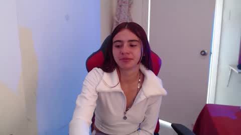 maxinesex_ online show from January 19, 2:05 pm