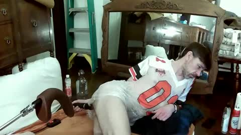 maxjr8008 online show from January 15, 10:35 am