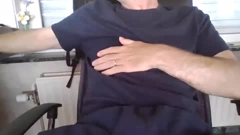maxou569 online show from July 14, 9:47 am