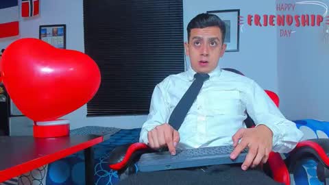 MAX online show from September 20, 4:32 pm