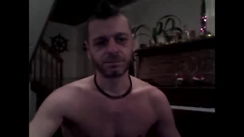 MaxTheWolf online show from December 27, 11:39 am