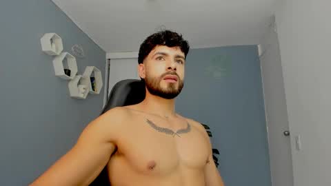 Maxi online show from March 10, 10:02 pm