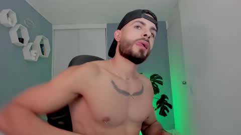 Maxi online show from February 14, 12:57 am