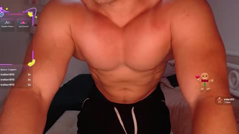 Max online show from September 26, 10:07 pm