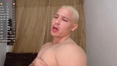 Max online show from December 2, 5:32 pm