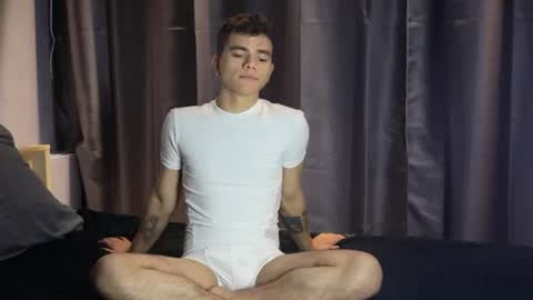Max online show from July 11, 3:48 pm