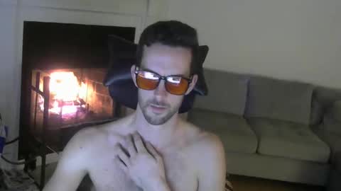 maxxx1237 online show from March 5, 1:25 am