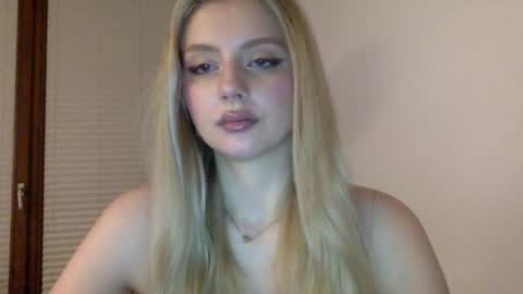 mayaflirt online show from March 30, 6:19 pm