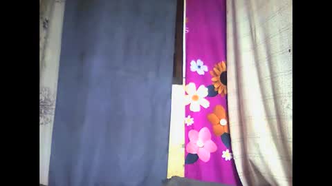 charlesia online show from December 18, 7:09 pm