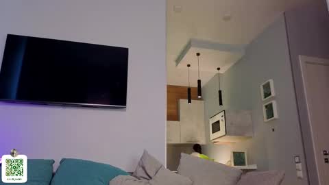 My name Casey  online show from February 16, 8:01 am