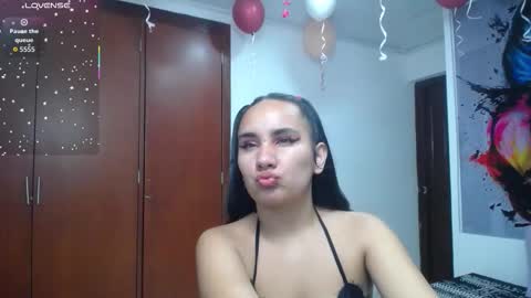 Maylin  online show from February 14, 2:58 am