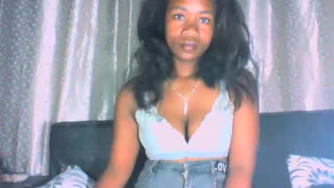 mayrah online show from December 21, 7:31 pm