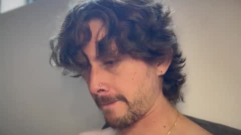 mcklister online show from April 6, 10:44 pm