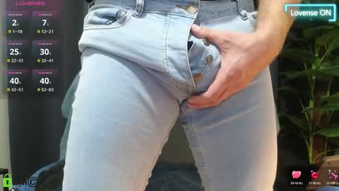 Meaty Roll online show from November 13, 3:20 am