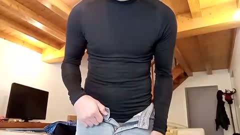 Meditmtc online show from December 6, 1:38 pm