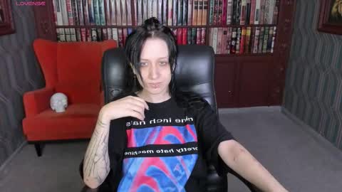 Snapshot of medusagorgona_ chatting on September 21, 9:13 am Medusa online show from September 21, 9:13 am