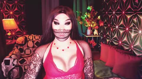 Snapshot of medusaprey chatting on March 4, 5:56 pm THE QUEEN ALPHA Queen Medusa Prey online show from March 4, 5:56 pm