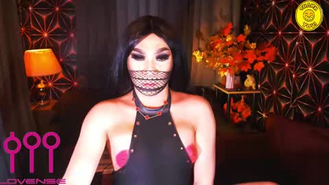 Snapshot of medusaprey chatting on February 27, 4:21 pm THE QUEEN ALPHA Queen Medusa Prey online show from February 27, 4:21 pm