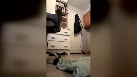 meep08 online show from January 8, 7:58 am