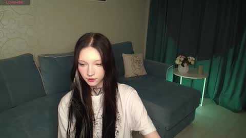 mefwhOre online show from October 30, 3:23 pm