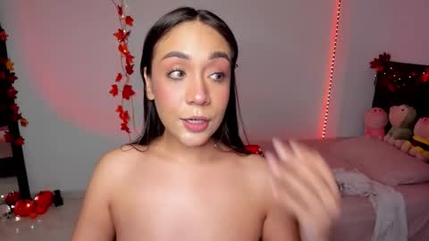 Snapshot of megan__blue chatting on October 16, 11:47 pm Megan online show from October 16, 11:47 pm
