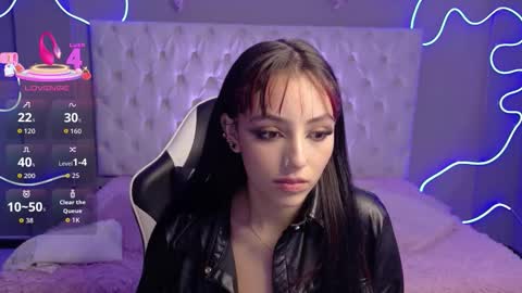 Megan  online show from November 25, 4:00 am