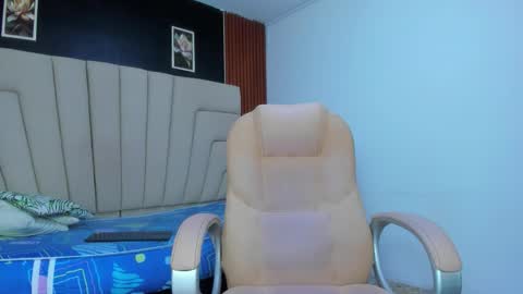 Megan online show from March 4, 3:14 am