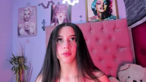 megan_jenner1 online show from January 6, 4:16 am