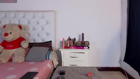 Megan online show from June 23, 8:37 pm