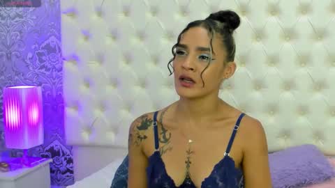 megan_tower online show from February 14, 10:45 pm