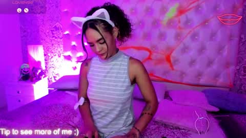 Snapshot of megan_tower chatting on October 17, 11:31 pm megan_tower online show from October 17, 11:31 pm