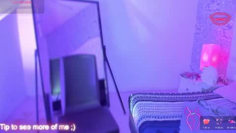 Snapshot of megan_tower chatting on October 5, 12:30 am megan_tower online show from October 5, 12:30 am