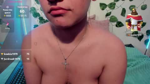 Snapshot of megan_xoxo1 chatting on January 17, 4:04 pm Megan online show from January 17, 4:04 pm