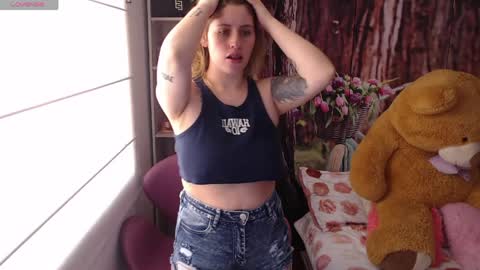 MEGAN online show from April 1, 7:11 pm