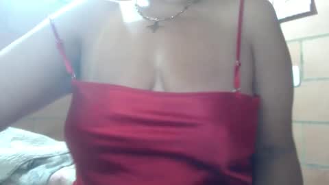 Snapshot of meganny_2023 chatting on February 17, 1:04 am Danny online show from February 17, 1:04 am