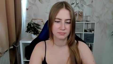 Megan online show from May 26, 12:55 pm
