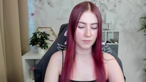 Snapshot of meganx_candy chatting on January 14, 2:00 pm Megan online show from January 14, 2:00 pm