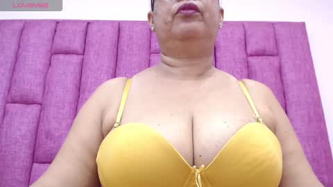 milfpleasure online show from March 25, 8:26 pm