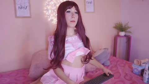 Meggie 1J online show from December 19, 1:56 am