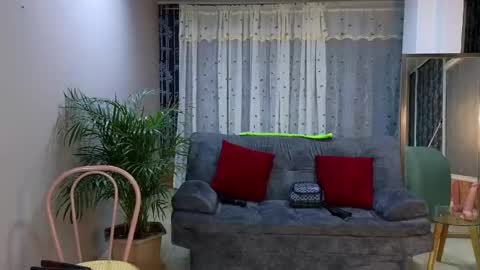 Snapshot of mei_naughtycat chatting on February 8, 2:15 am Mei online show from February 8, 2:15 am