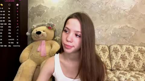 Mei online show from May 18, 3:51 pm