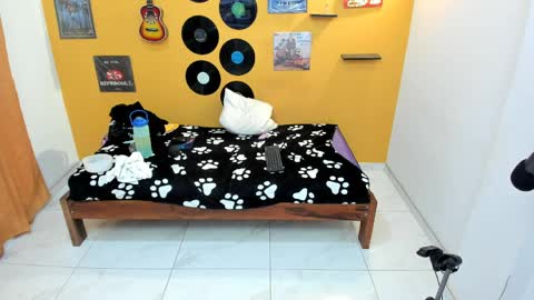 MEIS online show from April 9, 6:19 am