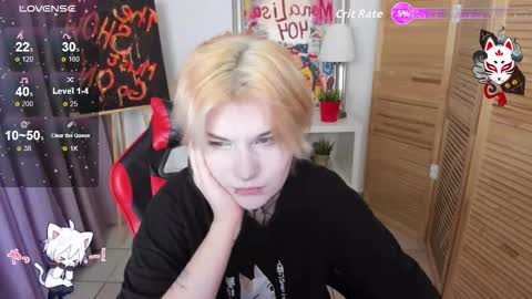 mekurisu online show from December 3, 8:15 am